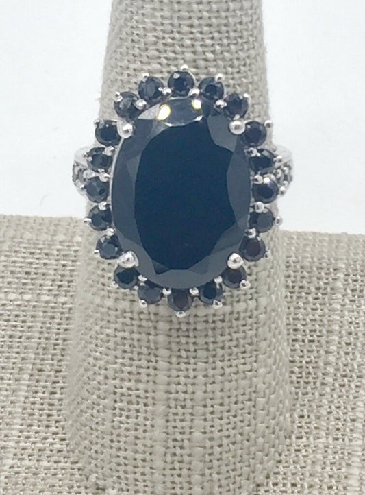 SS LG Oval Blk Spinel Hal