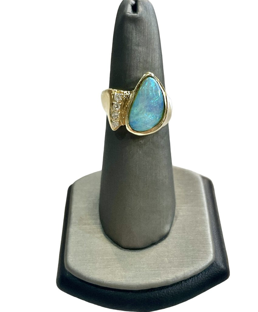 14kt Yg Boulder Opal Beze