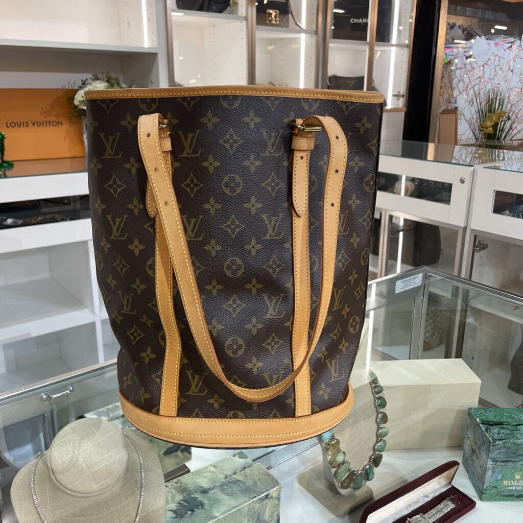 LV BUCKET GM