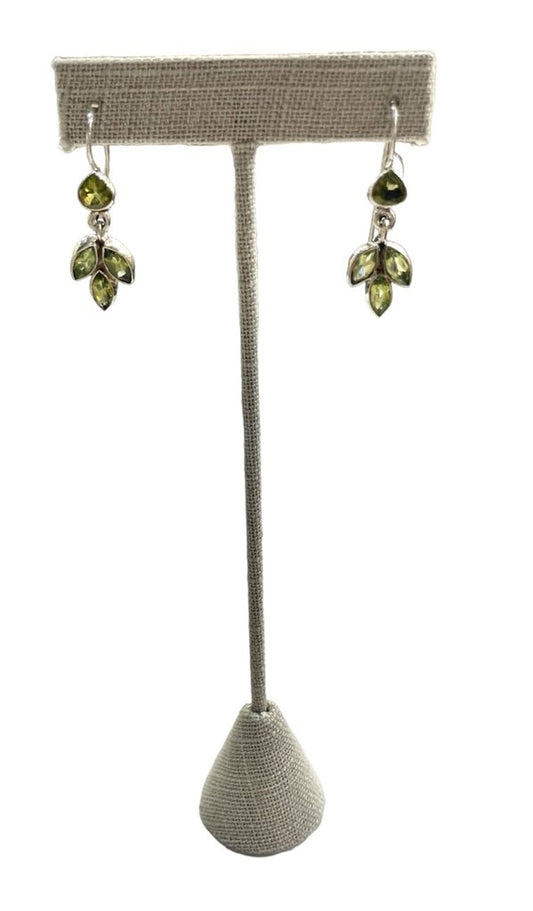 SS PERIDOT DANGLE EARRINGS