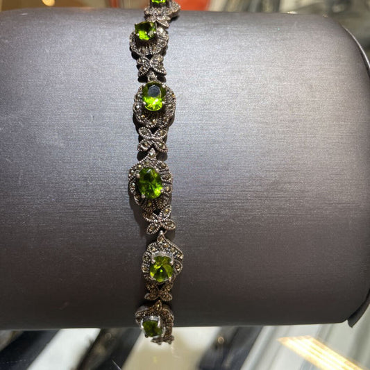 SS OVAL PERIDOT W/MARCASITE TENNIS BRACELET