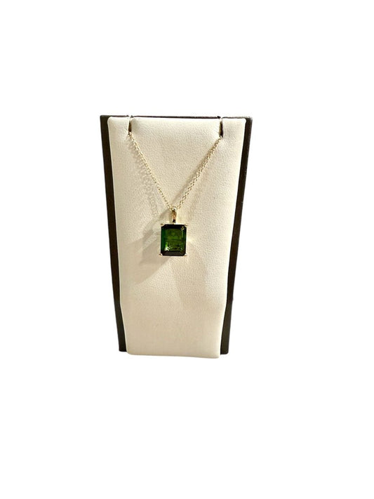 14KT YG 3.45CT EMERALD CUT NATURAL GREEN TOURMALINE PENDANT ON 18" CABLE CHAIN