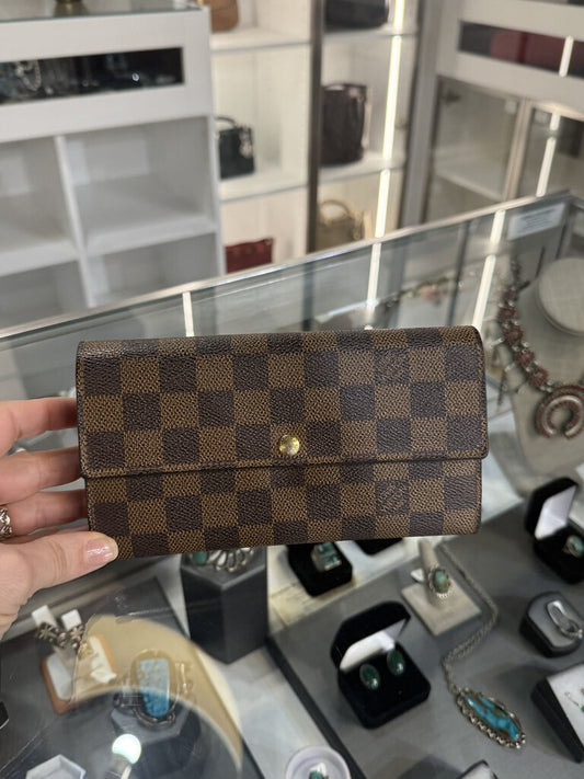 LV damier ebene sara wallet